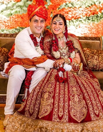 Shraddha Arya's wedding photograph