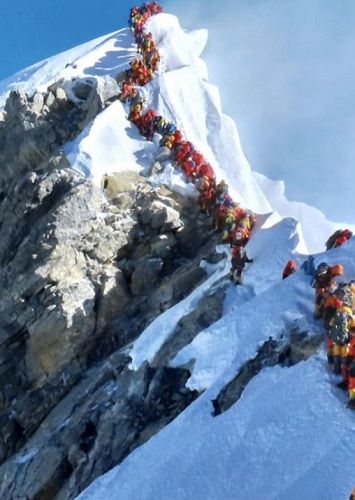 A photo taken by Nirmal Purja of the overcrowding on Mount Everest