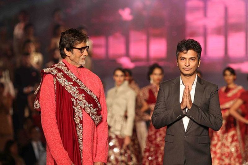 Amitabh Bachchan at Vikram's show