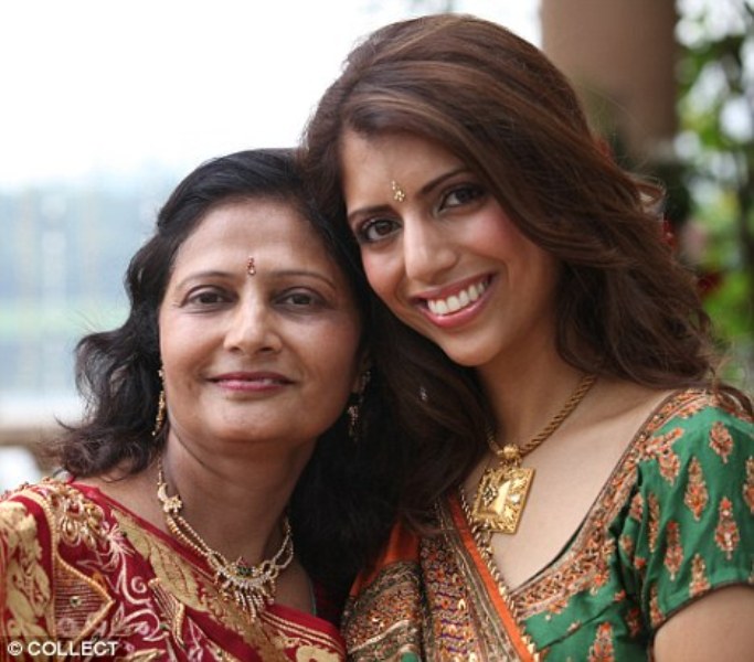 Nilam Hindocha with her daughter, Anni Dewani