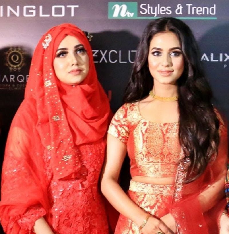 Nusraat Faria with her sister Maria