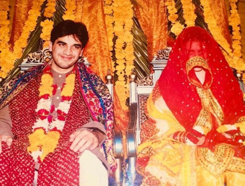 Omair Rana's wedding picture