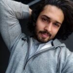 Devesh Sharma Height, Age, Girlfriend, Wife, Family, Biography & More