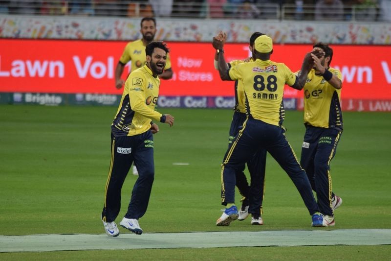 Mohammad Hafeez celebrates after taking a wicket in PSL 2016-17
