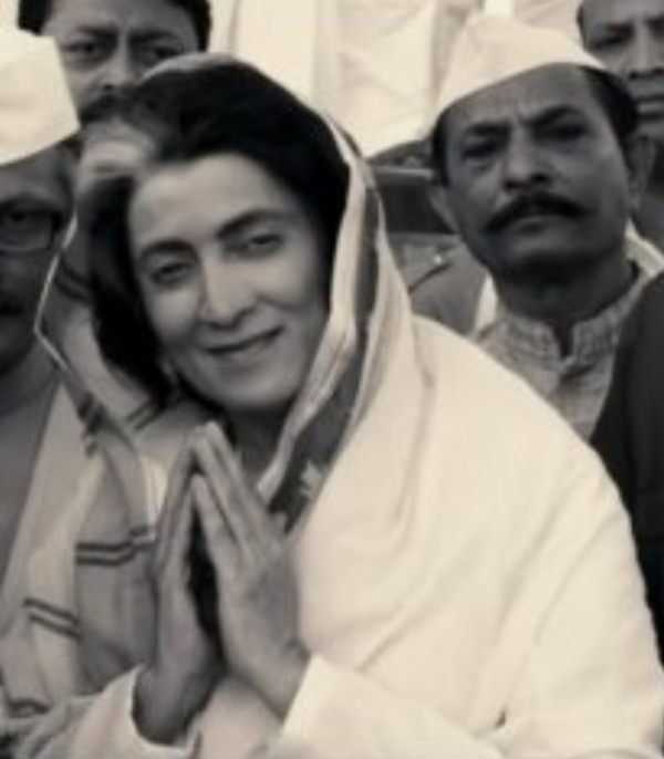 Deepa Sahi as Indira Gandhi in the movie Manjhi 