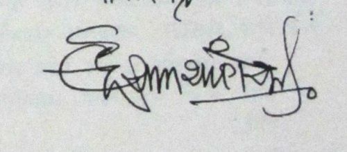 Hridaynath Mangeshkar's signature