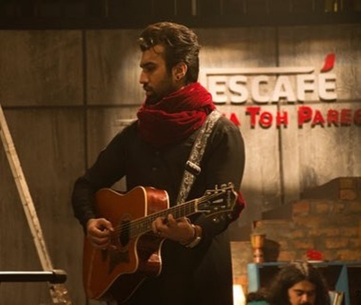 Rabi Ahmed performing in the Nescafe Basement Season 5
