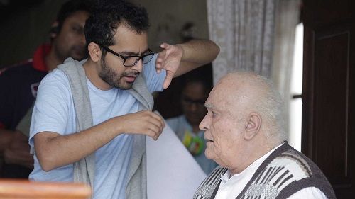 Shakun Batra with Rishi Kapoor on the sets of Kapoor & Sons