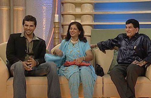 Chetan Hansraj with his parents