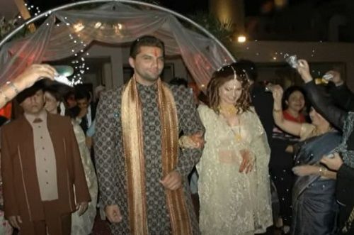 Chetan Hansraj's wedding picture