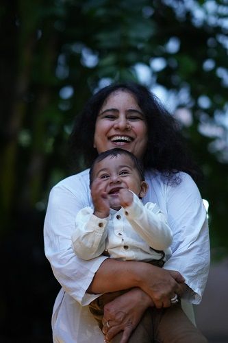 Dr. Mukesh Sharda with her son