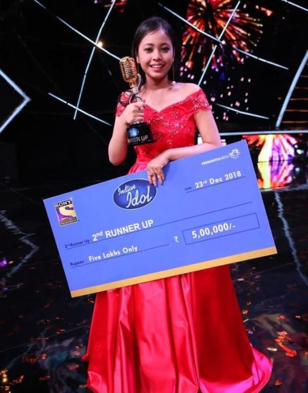 Neelanjana Ray awarded as the runner-up of Indian Idol Junior Season 10