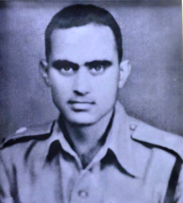 A young Second Lieutenant Shaitan Singh Bhati