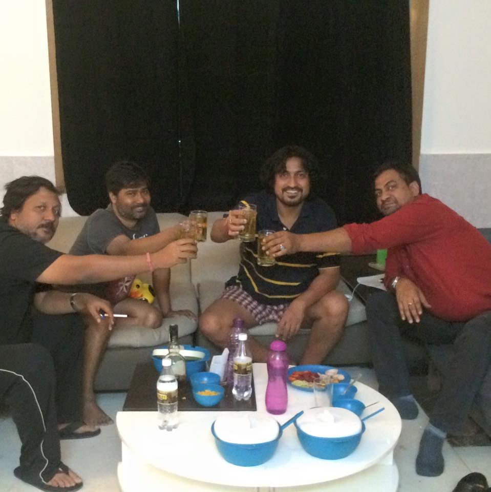 Vinod Kapri enjoying liquor