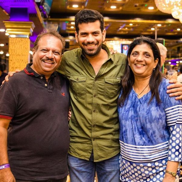 Aashutosh with his parents
