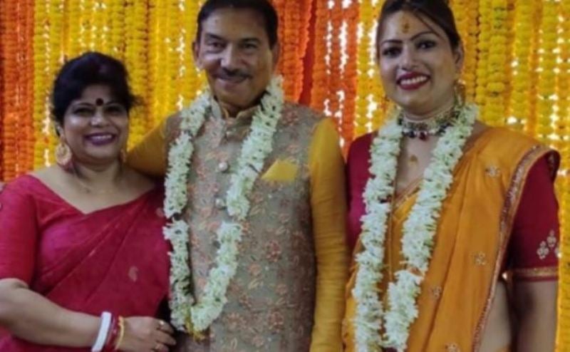Arun Lal with his first wife Reena and second wife Bulbul
