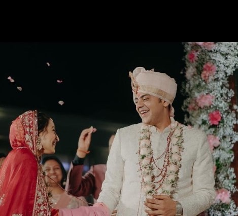 Cyrus Sahukar and Vaishali Malhara during their wedding ceremony