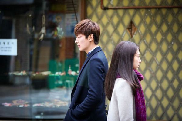 Lee Min-ho in a scene from The Heirs (2013)