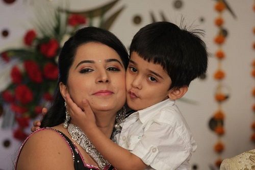 Ronit Kamra with his mother