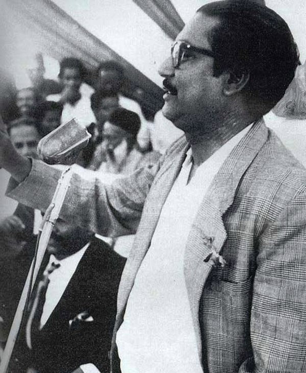 Sheikh Mujibur Rahman giving his proposal on the 6 Points at Lahore, Pakistan