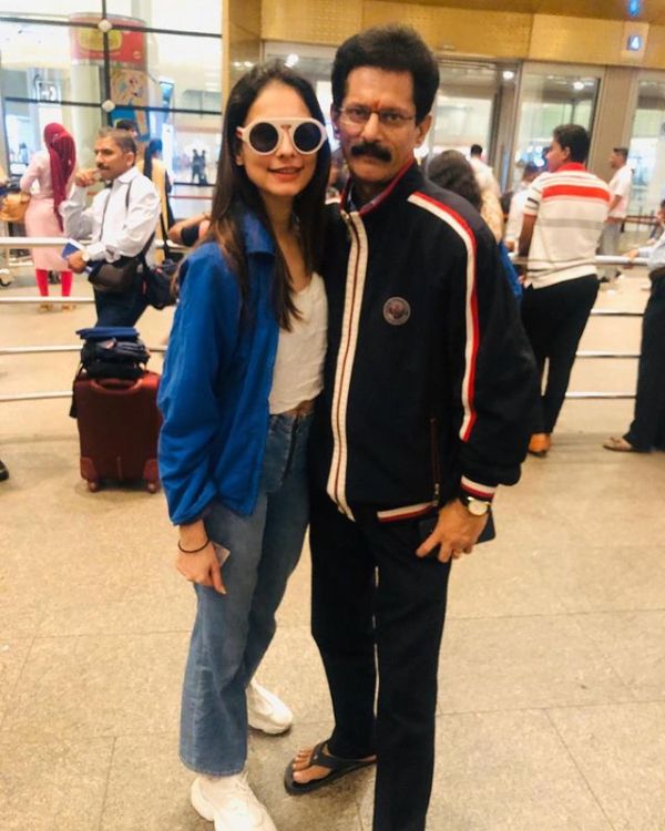 Aneri Vajani with her father