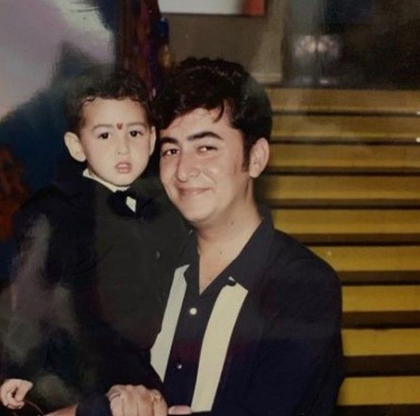 Childhood picture of Arsh Wahi with his father