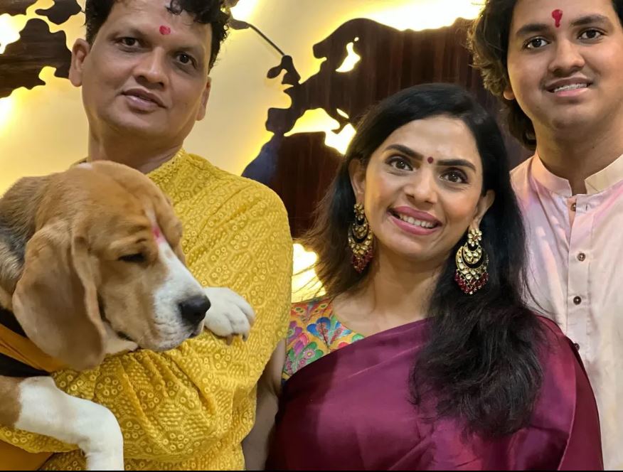 Meghana Dikshit with her family and dog