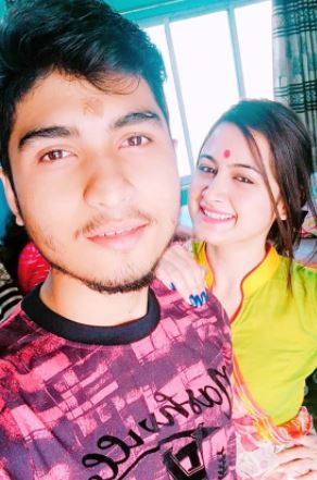Pallavi Dey and her brother