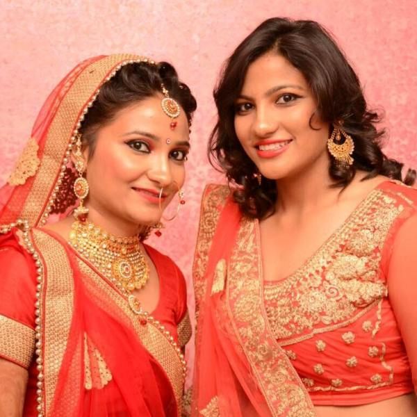 Sneh Rana with her sister