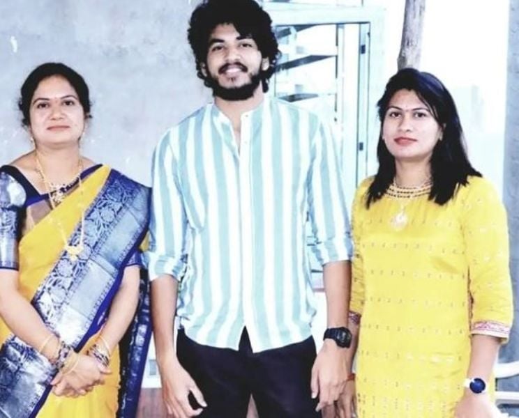 Ajay Kumar Kathurvar with his mother and sister