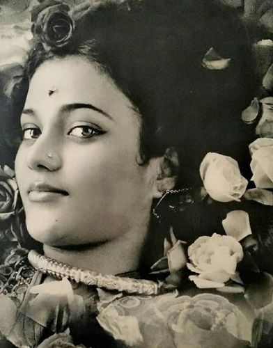 An old photo of Mandakini from a photoshoot