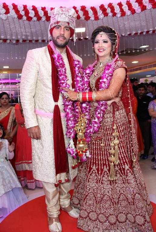 Ashu Ghai marriage image