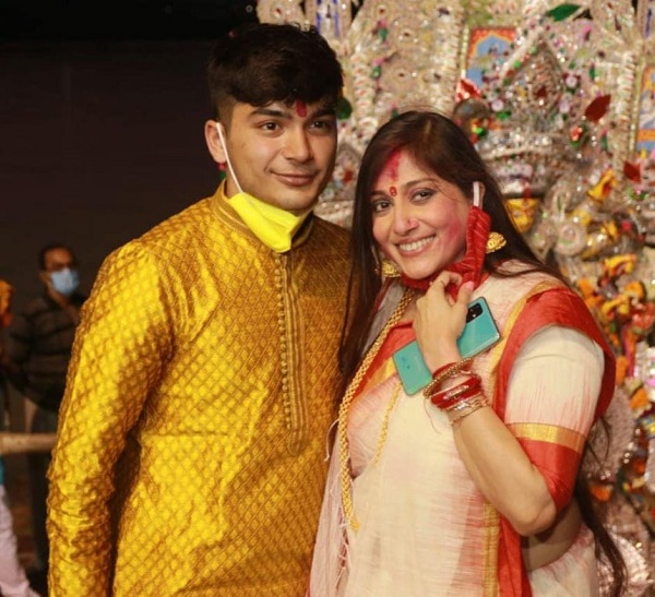 Baishali Dalmiya with her son