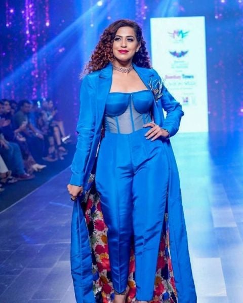Kamiya Jani posed as she walks the ramp as a show-stopper for Bombay Times Fashion Week for UNIMO- Universe of Moms