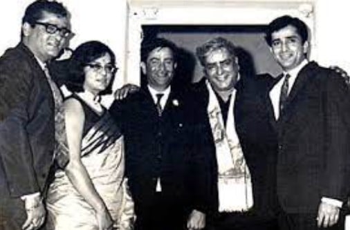 Prithviraj Kapoor with his three sons and a daughter
