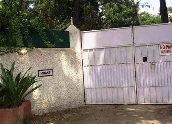 The main gate of Javed's bungalow