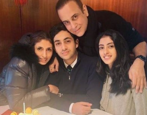 Agastya Nanda with his family