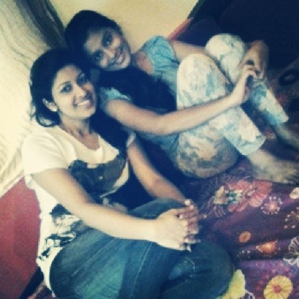 Amruta Pawar with her sister 
