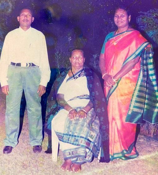 Draupadi Murmu with her mother