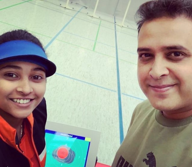 Mehuli Ghosh with her shooting coach Joydeep Karmakar