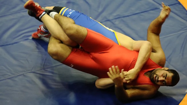 Wrestler Naveen Kumar during wrestling