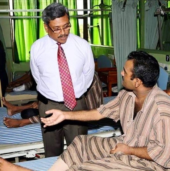 A photo of Gotabaya, as a defence secretary, while visiting a military hospital to meet the soldiers wounded in the battle against LTTE