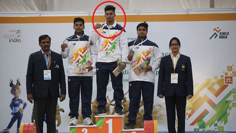 Achinta Sheuli with gold medal during the Khelo India Youth Games 2018
