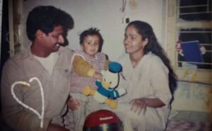 Amoj Jacob's childhood picture with his parents