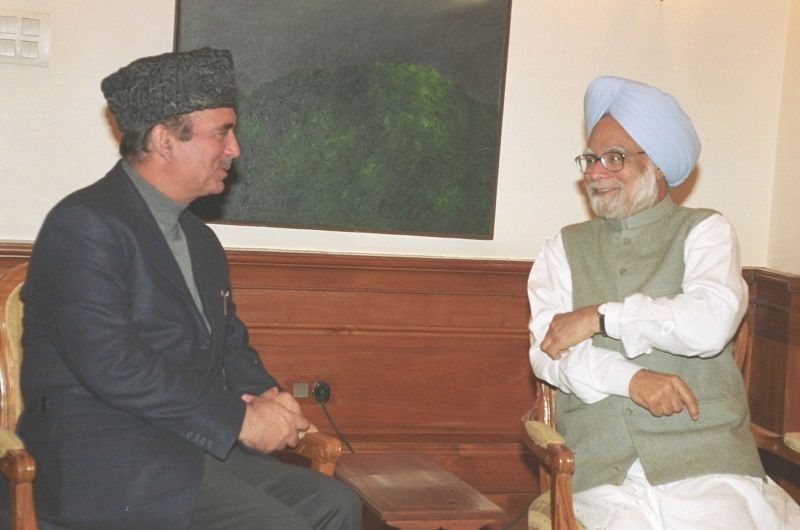An old image of Ghulam Nabi Azad with Dr. Manmohan Singh