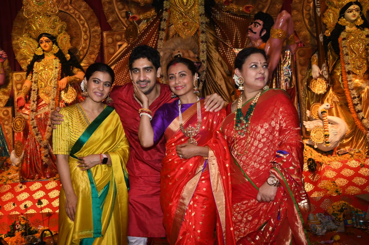 Ayan Mukerji with his cousin sisters Sharbani Mukerji, Rani Mukerji, and Kajol