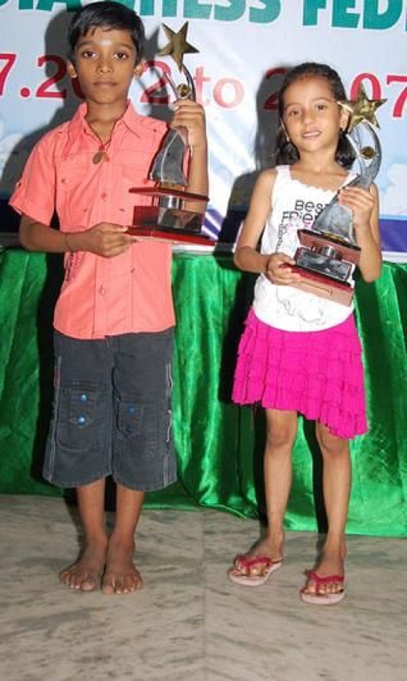 Divya Deshmukh wins gold at National Championship 2012