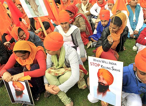 Members of the Sikh community take part in a demonstration against the death penalty to Balwant Singh Rajoana