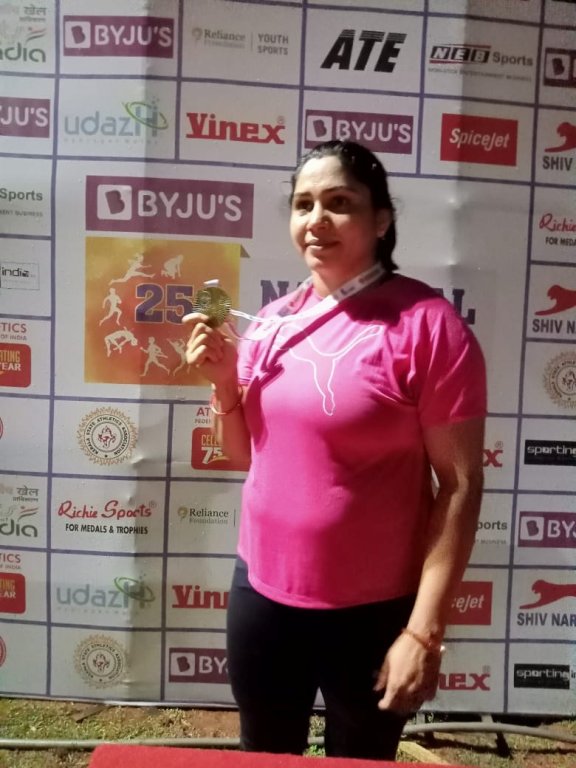 Sarita Romit Singh with her Gold Medal
