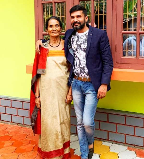 Somanna Machimada with his mother